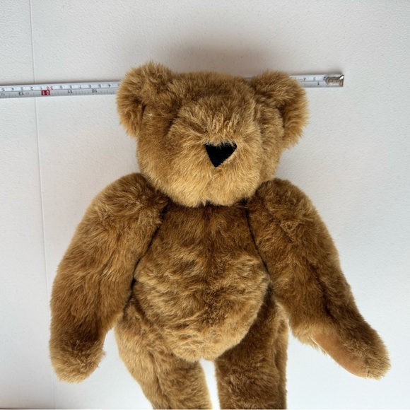 Vermont Teddy Bear Classic 18 Inch Brown - Picture 9 of 9